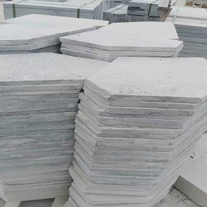 青石冰裂紋專(zhuān)業(yè)加工廠家嘉祥海鑫石業(yè)有限公司